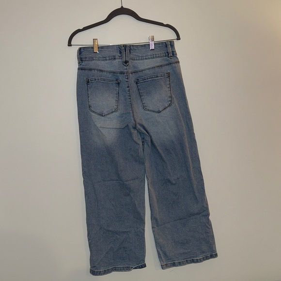 High Rise Blue Jeans - Picture 3 of 4